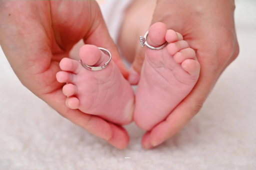 潮州几个月宝宝可以枕枕头